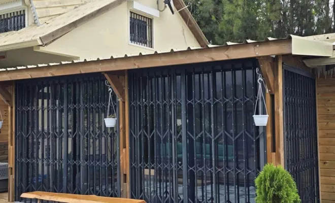 Fabrication et installation de grilles extensibles de sécurité à Saint-Denis, La Réunion